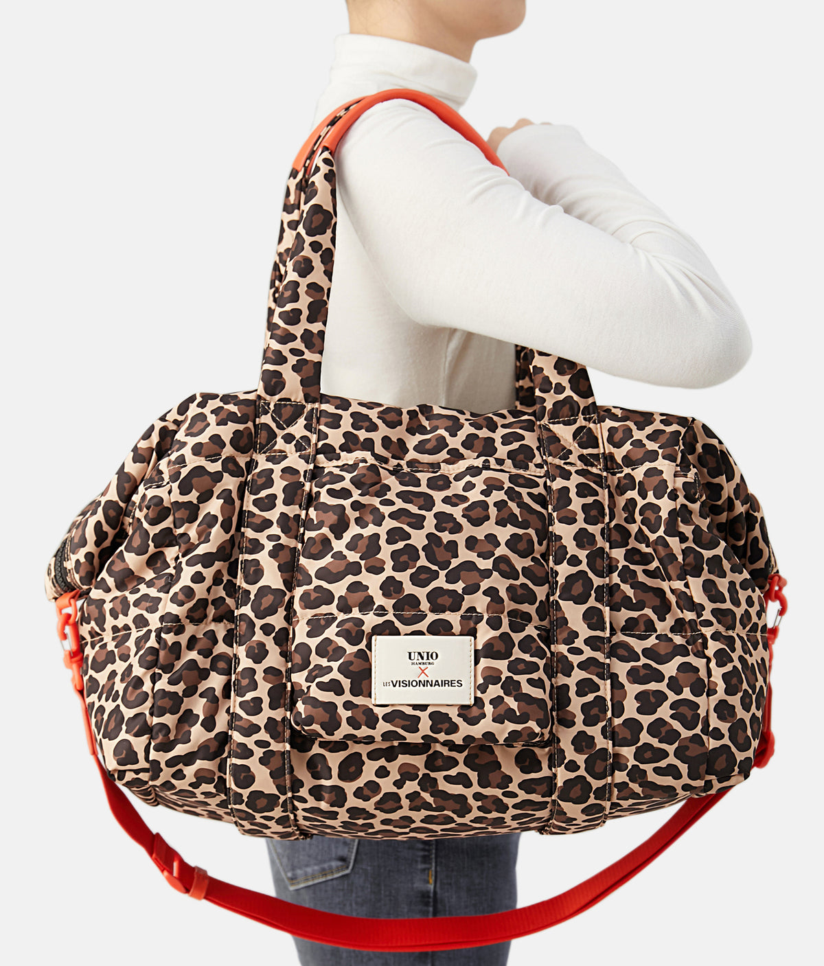 TRAVEL BAG